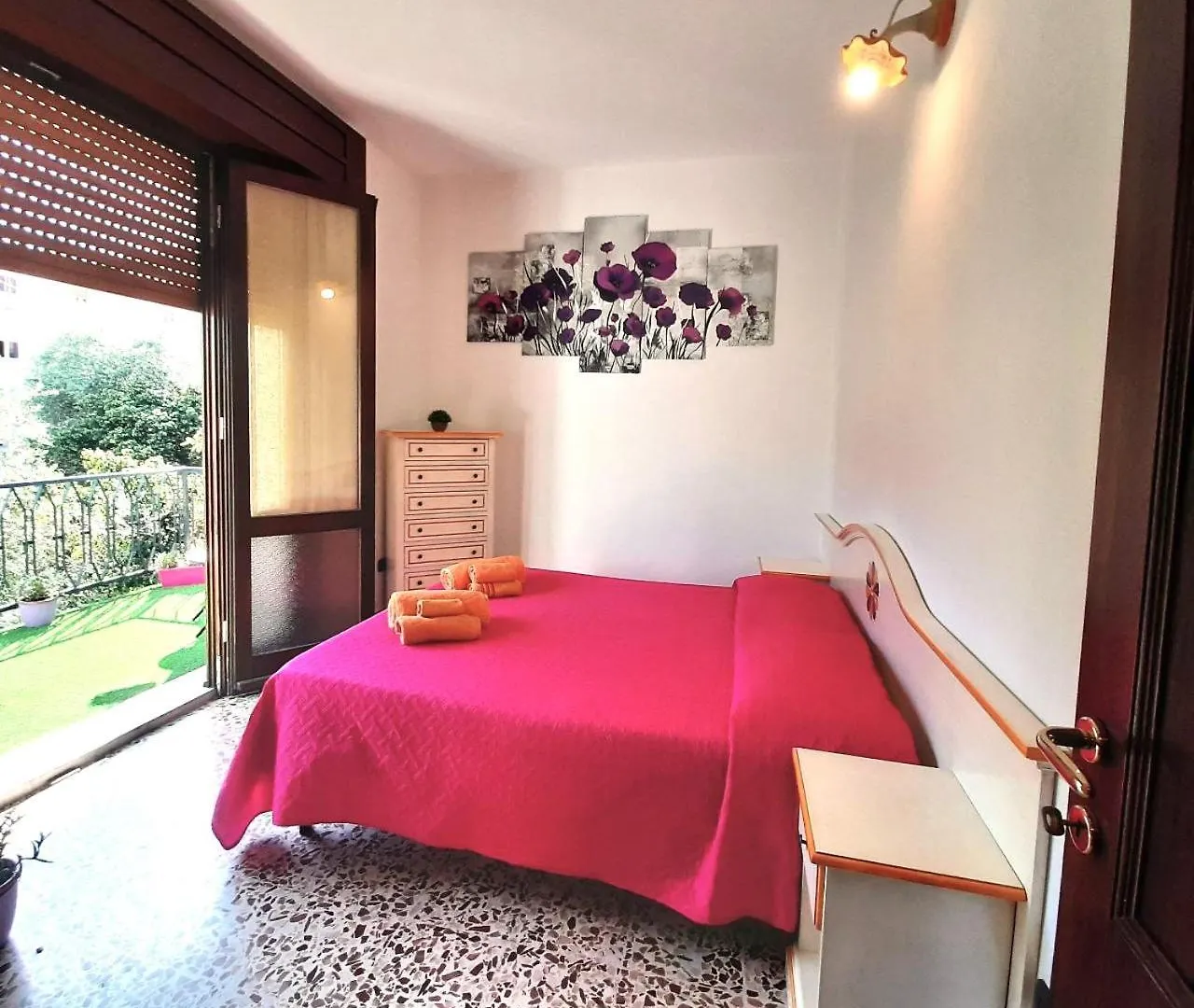 Casa Mary, A Pochi Passi Dal Mare Iun R9437 Apartment Cala Gonone
