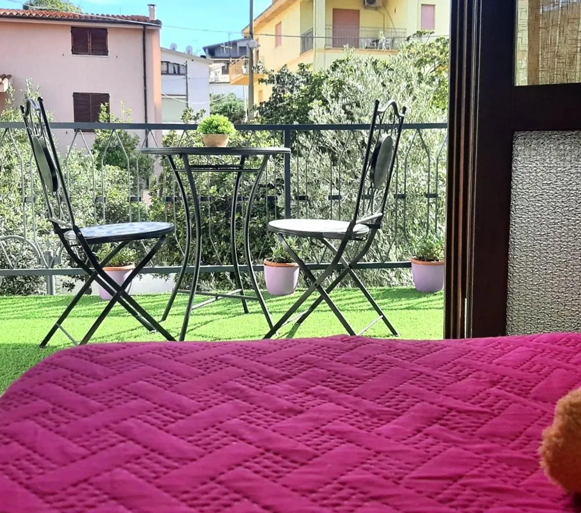 Casa Mary, A Pochi Passi Dal Mare Iun R9437 Apartment Cala Gonone